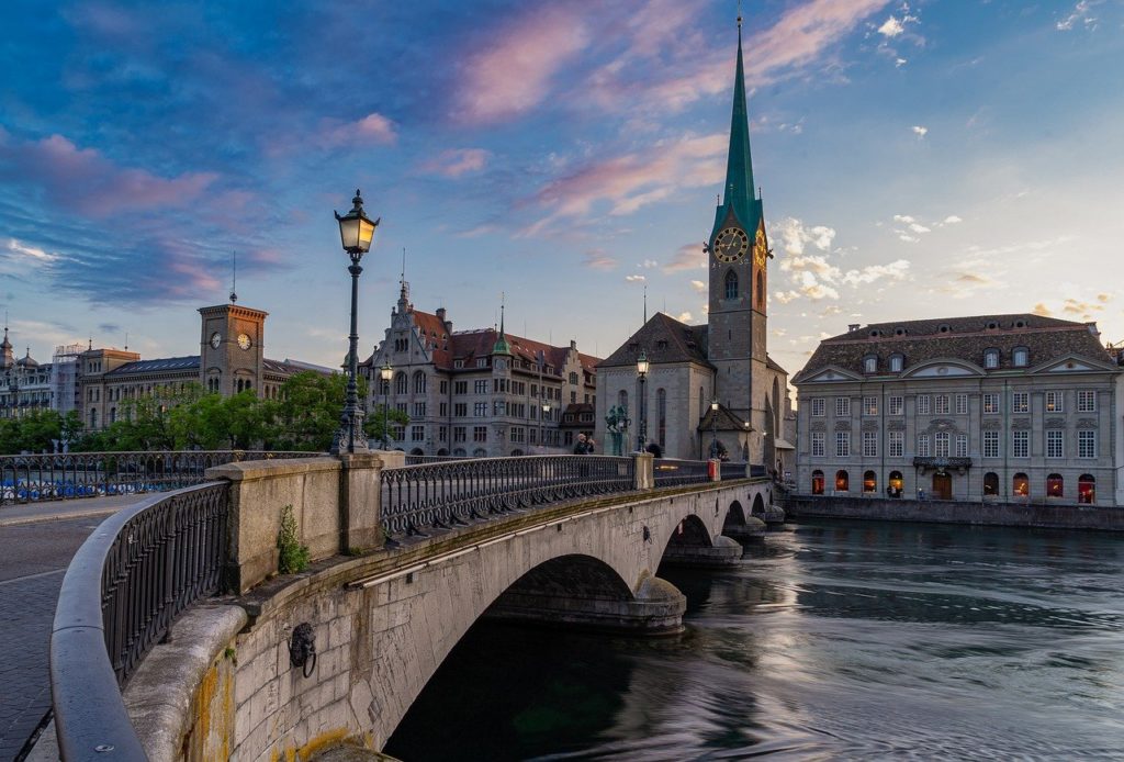 Zurique também tem alto padrão de vida o que encarece para os viajantes